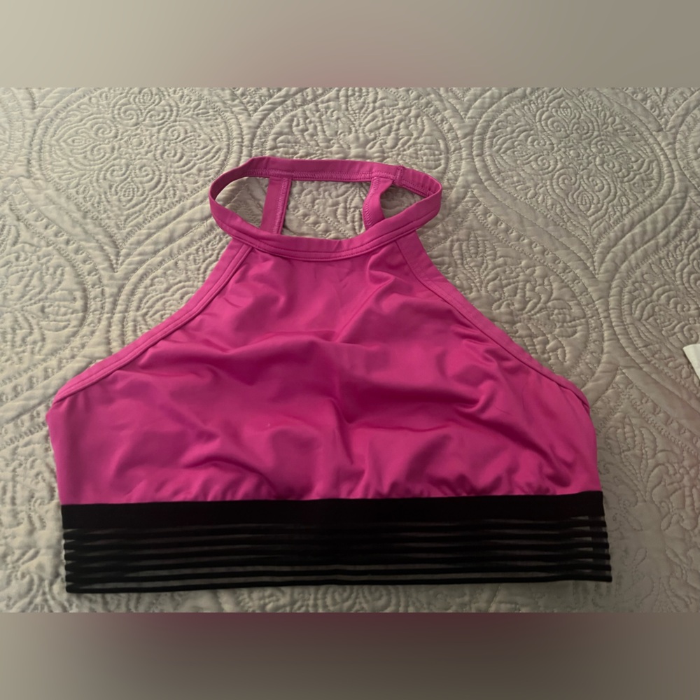 Victoria Sport Pink Sports Bra Size Medium